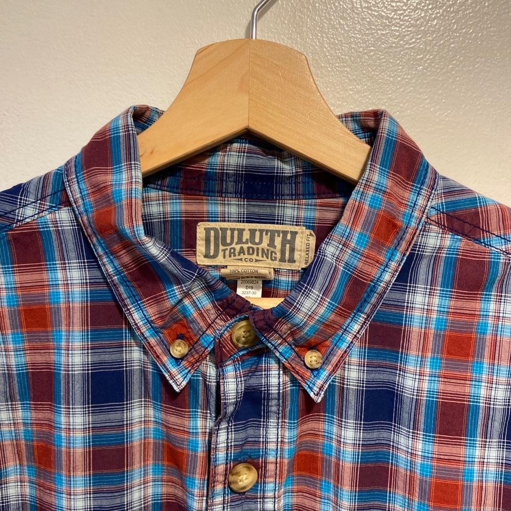 Duluth Trading Relaxed Fit Blue Plaid Long Sleeve Button Down Shirt Men’s Large.
